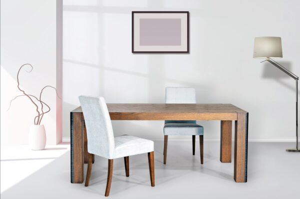 Vogue Table